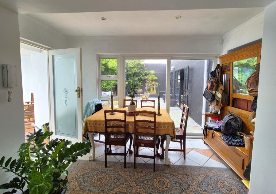 4 Bedroom Property for Sale in Marina Da Gama Western Cape